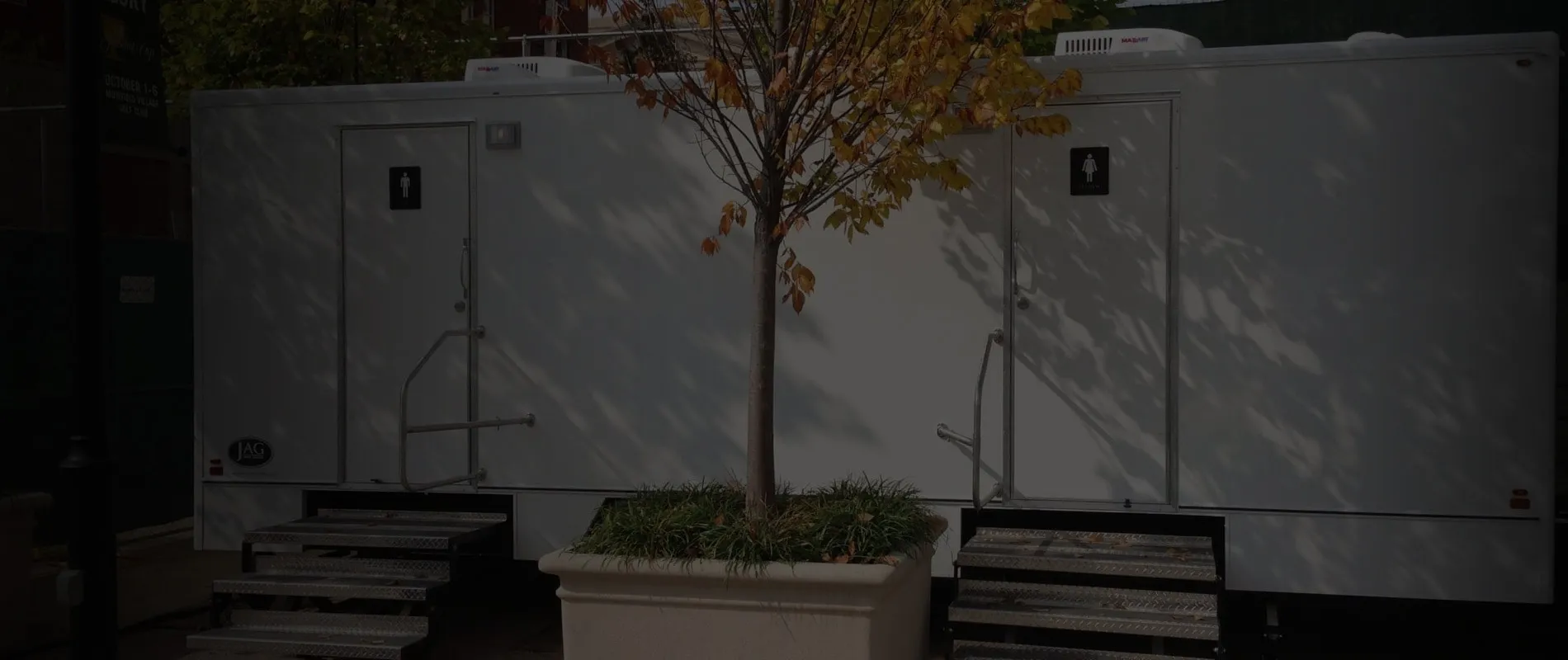 10-Stall Restroom Trailer